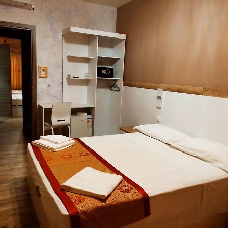 מסטרה Hotel Venice Tour מראה חיצוני תמונה