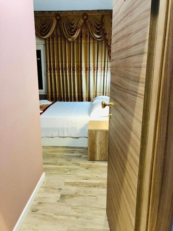 מסטרה Hotel Venice Tour מראה חיצוני תמונה